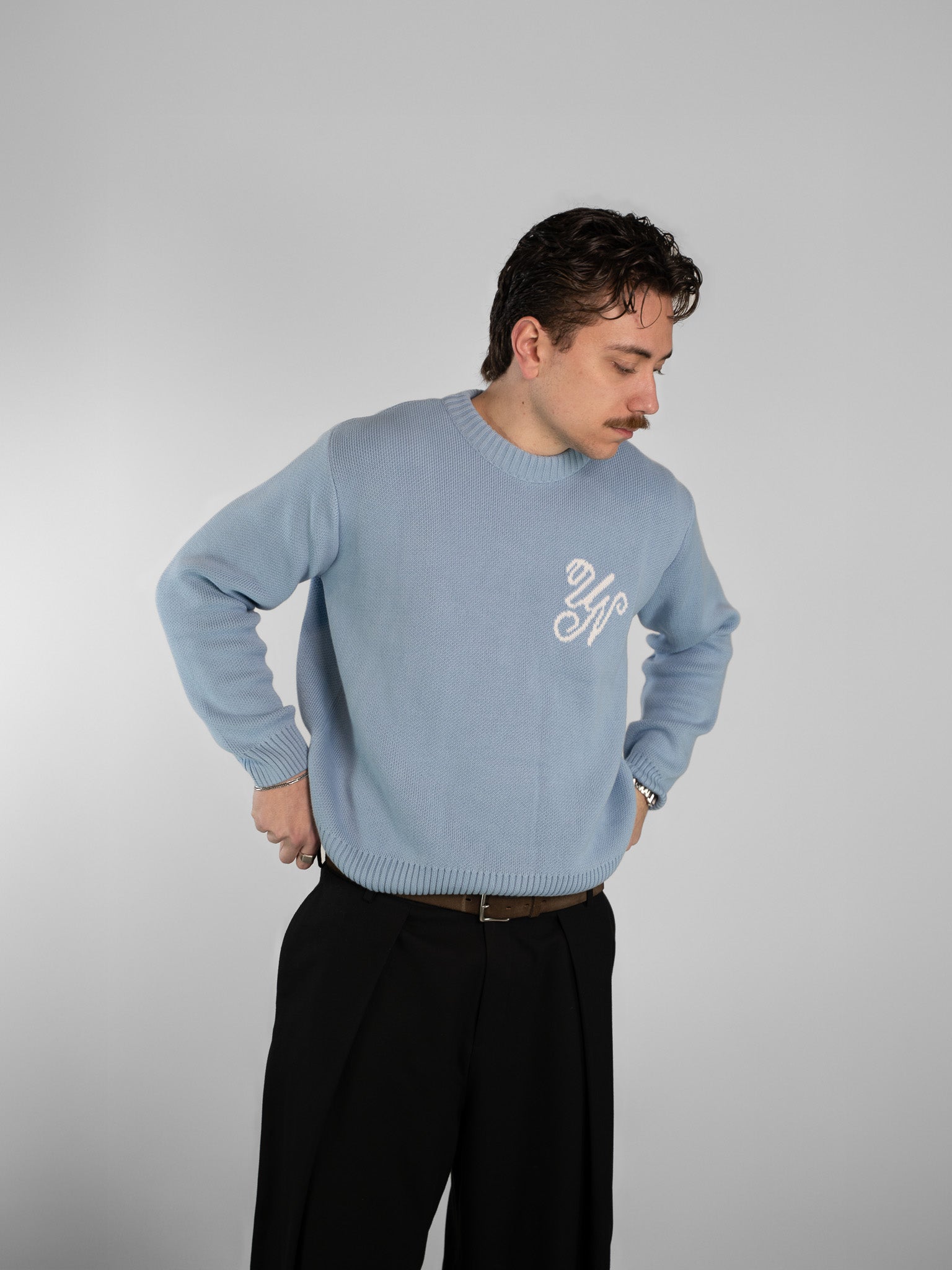 Knit Sweater Royal Club